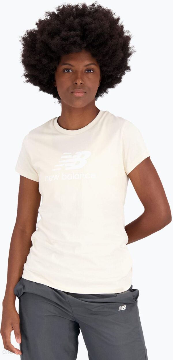 New Balance T Shirt Damski Essentials Stacked Logo Co Beżowy Wt31546Tcm